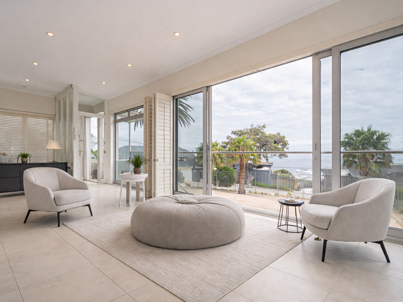 Exclusive Camps Bay Property for Sale - Photo 3