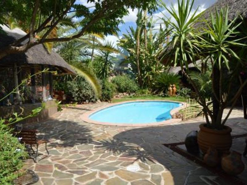 Snap it up and start operating straight away - Photo 3