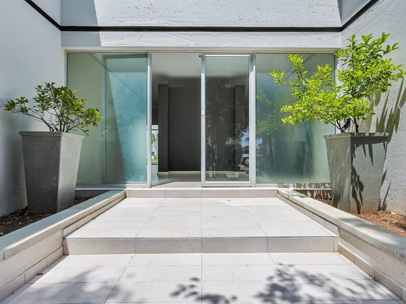 Newly Renovated 4 Bedroom Family Home in Family Oriented Security Estate - Photo 4