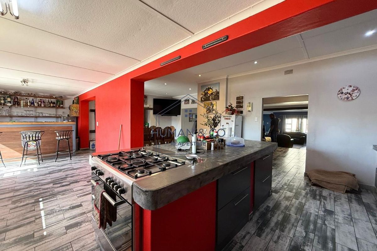 FOR SALE | PRIME CENTRAL PROPERTY WITH OFFICE POTENTIAL - Photo 4