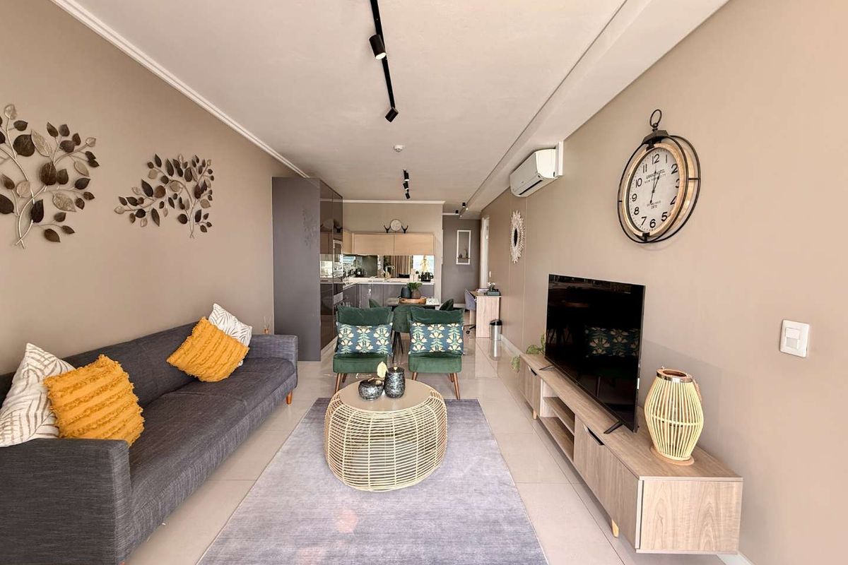 Fully furnished 2 bedroom apartment for sale at Ellipse. - Photo 2