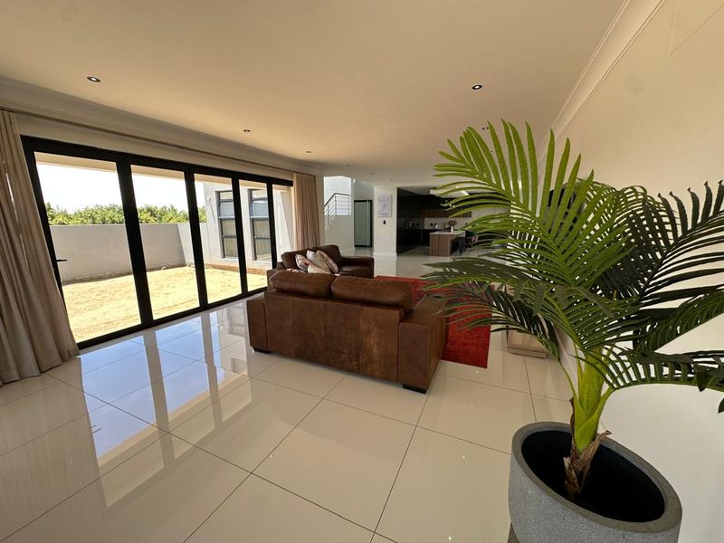 BEAUTIFUL AND SPACIOUS HOME FOR RENT -  MEERSIG, WALVIS BAY, NAMIBIA - Photo 9