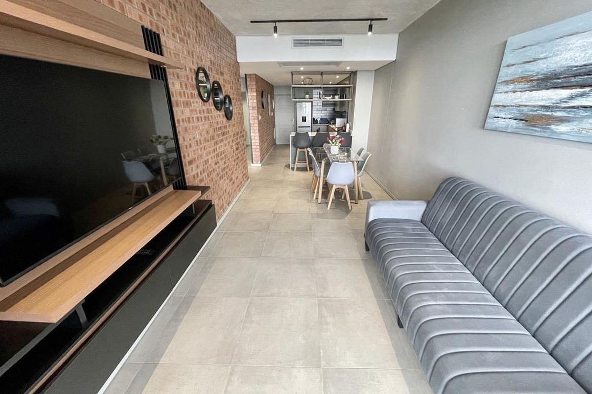Hendra - Luxury Fully Furnished 2-Bedroom Apartment To Let | La Lucia - Photo 3