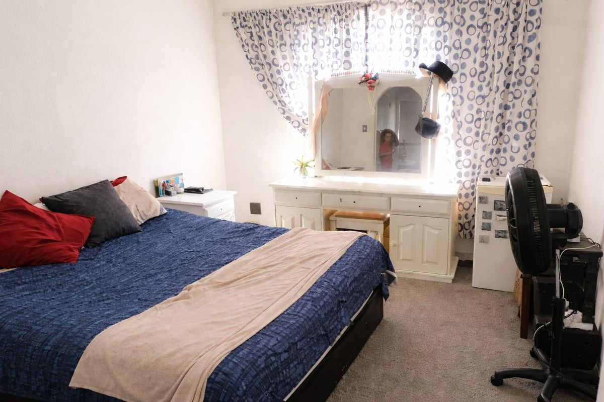 Close to schools and spar - Photo 5