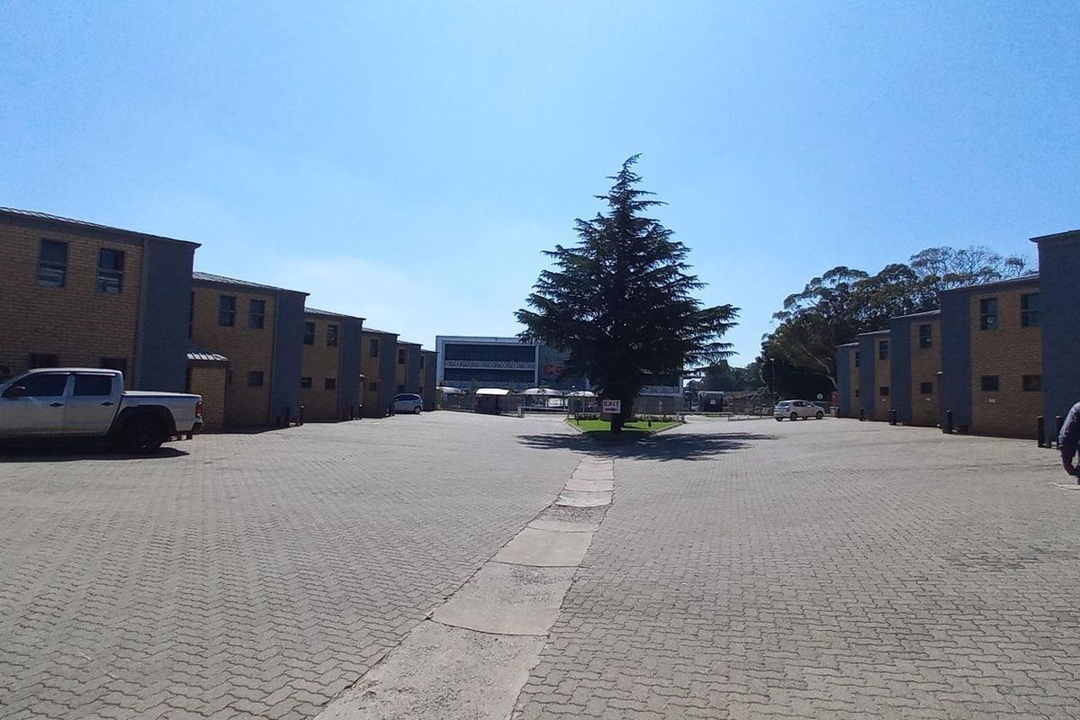 225m2 Bartlett Boksburg Warehouse To Let - Photo 2