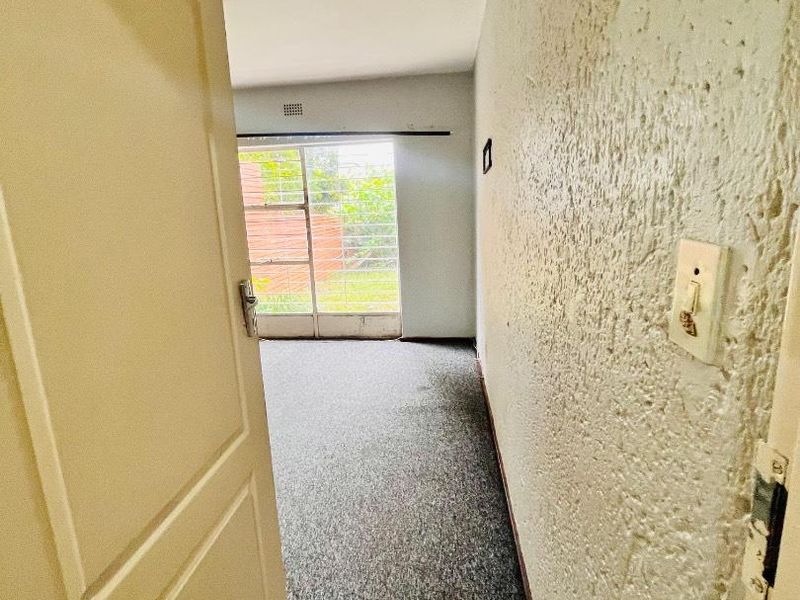 Beautiful 2 Bedroom Ground Floor For Sale - Photo 7