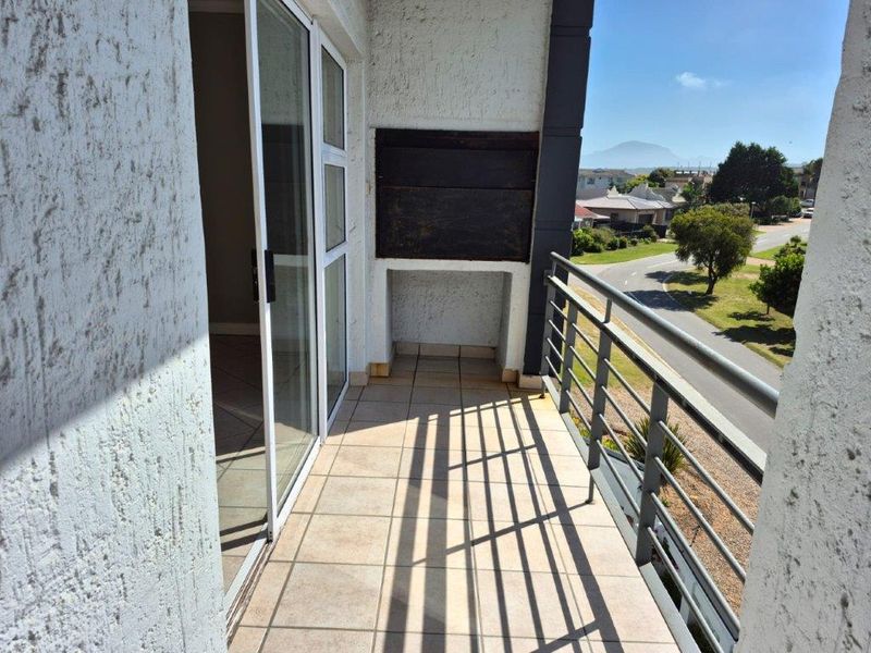 Long term rental  in Reebok - Photo 10