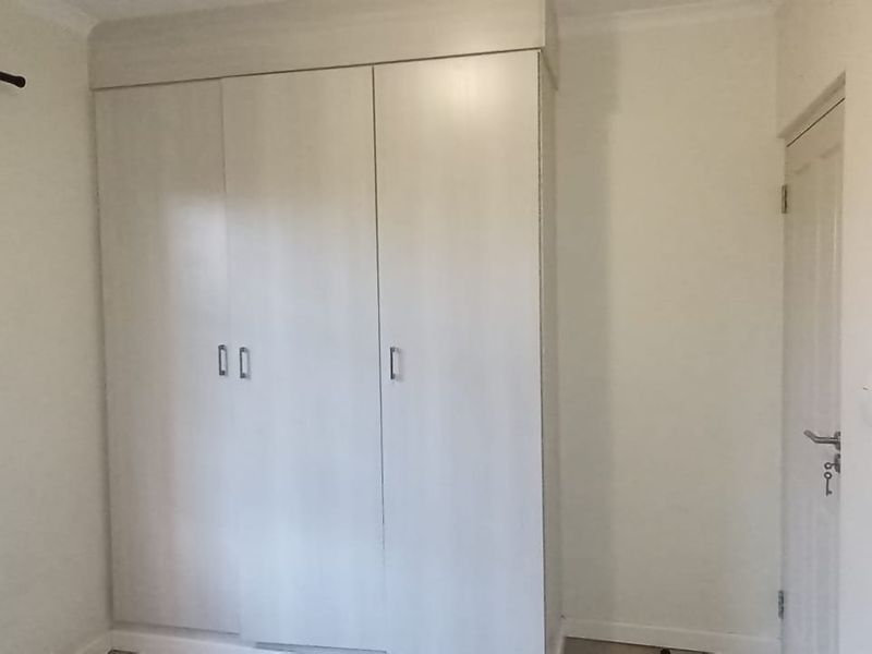 3 Beds Apartment FOR SALE in Pomona. - Photo 7