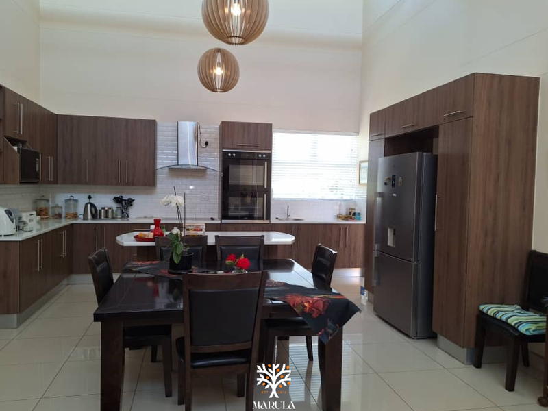 PERFECT FAMILY HOME AT OMEYA GOLF ESTATE - Photo 6