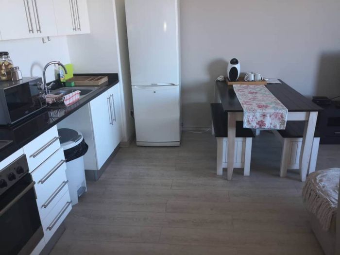 Property #1207848, Penthouse For Sale in Windhoek Central