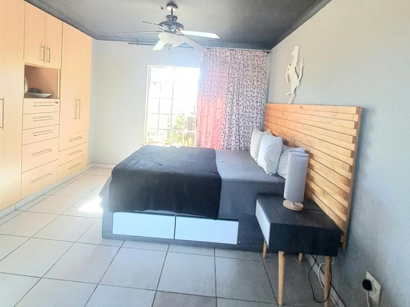 Move-in ready Home - Photo 7