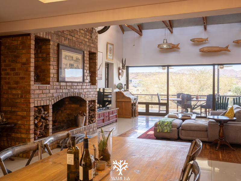 4-Bedroom Bespoke Architectural Masterpiece - Photo 3