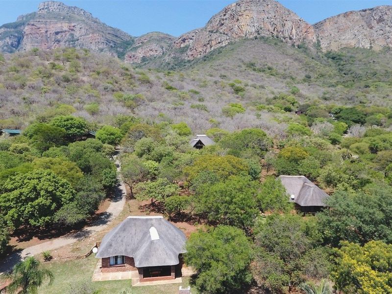 This well-known and popular lodge in Kampersrus is for Sale. - Photo 2