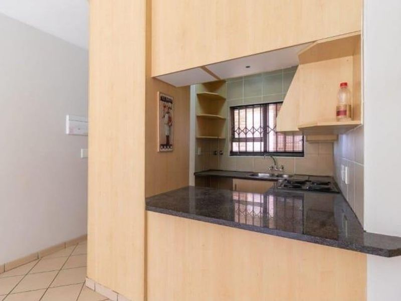 2 Bedroom Townhouse for Sale in Winchester Hills Johannesburg South - Photo 3