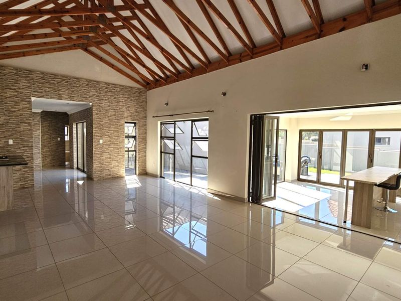 MODERN 3 BEDROOM HOUSE IN LELOKO LIFESTYLE ESTATE - Photo 5