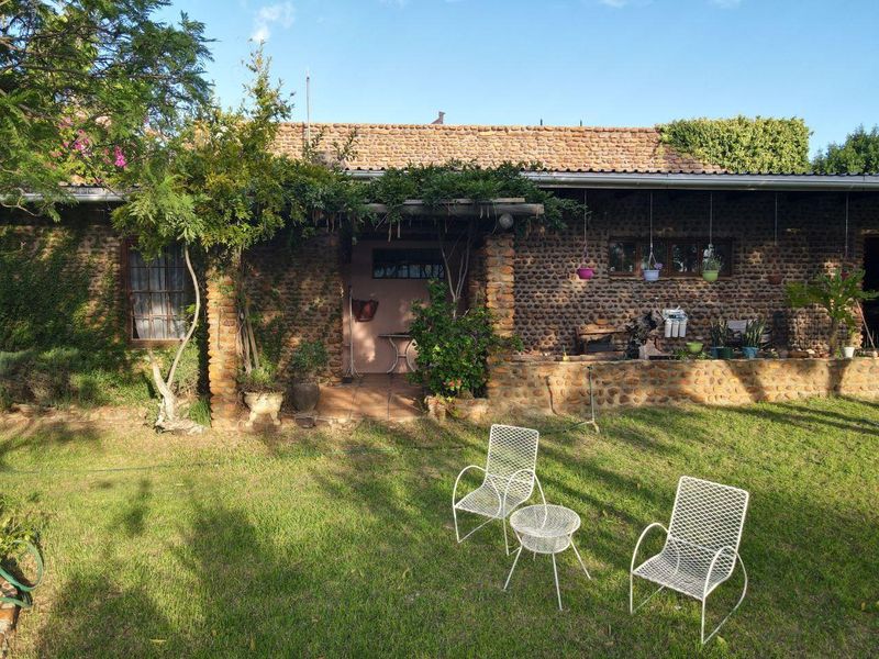 This 505-hectare off-the-grid sanctuary - Photo 4