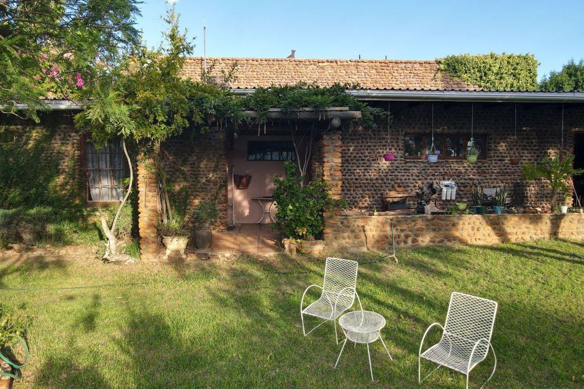 This 505-hectare off-the-grid sanctuary - Photo 4