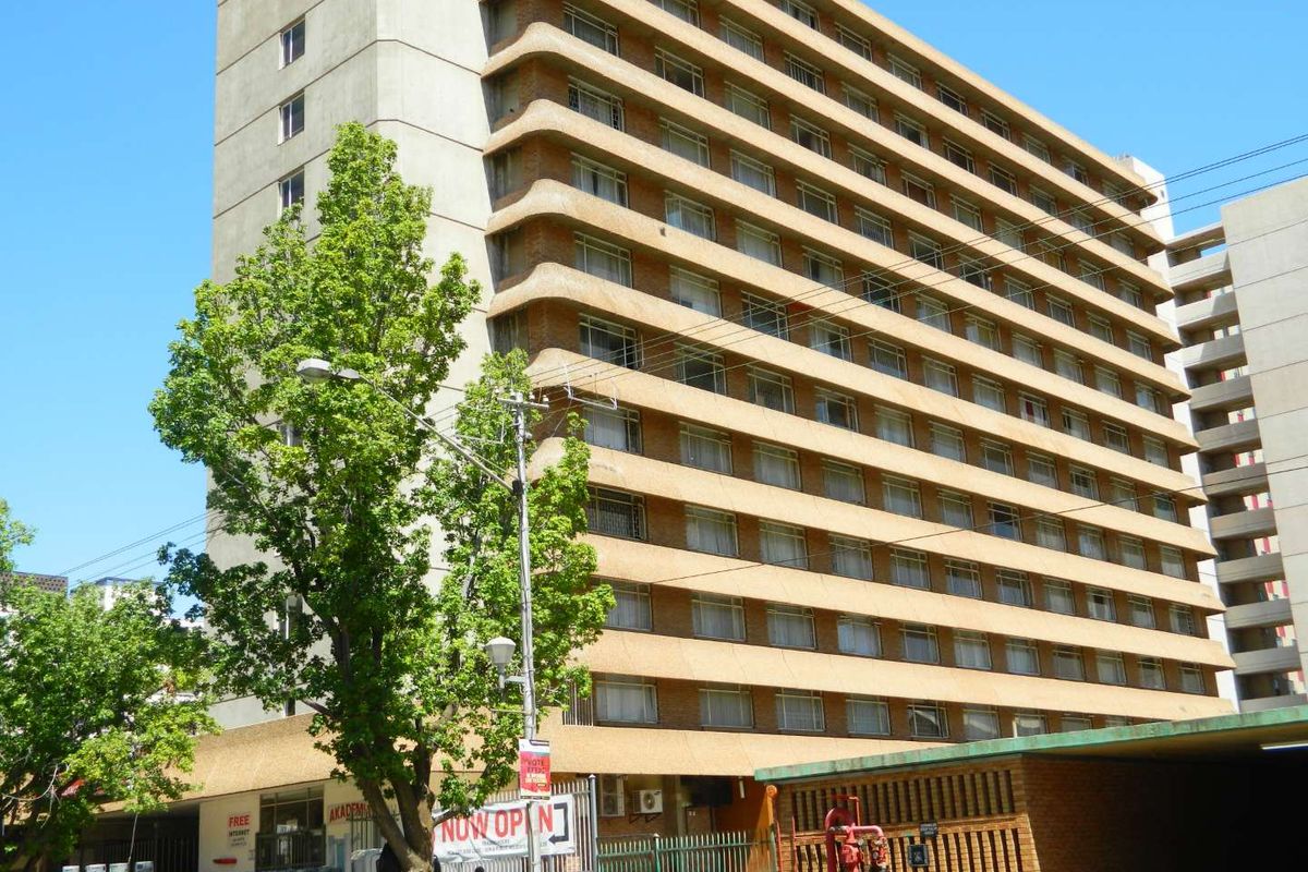 1 BEDROOM APARTMENT TO RENT - Photo 2