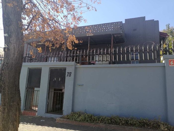 Property #2553274, House For Sale in Rosettenville