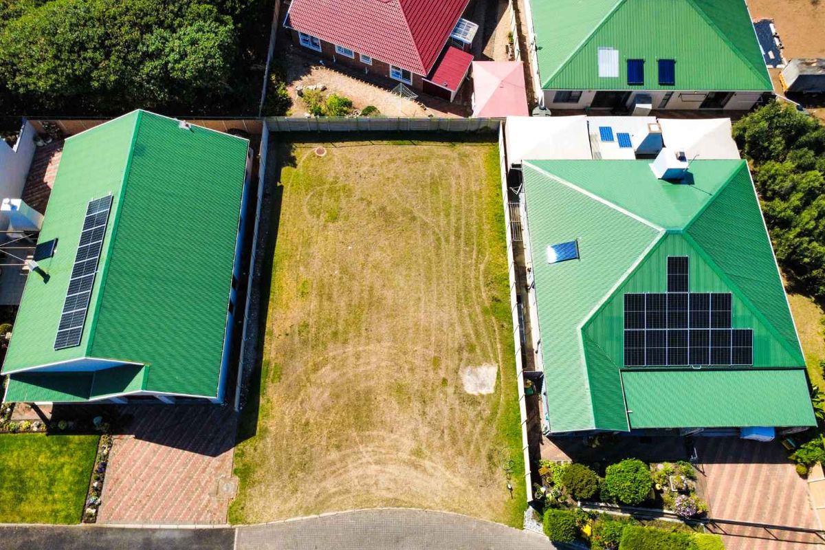 Vacant stand for sale in Berrisford Place. - Photo 3