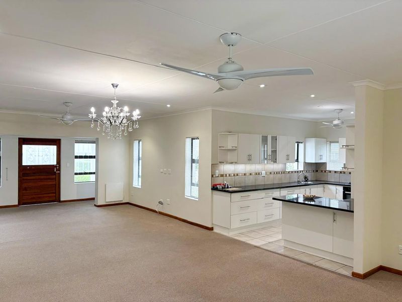 Safe and serene coastal living. - Photo 2