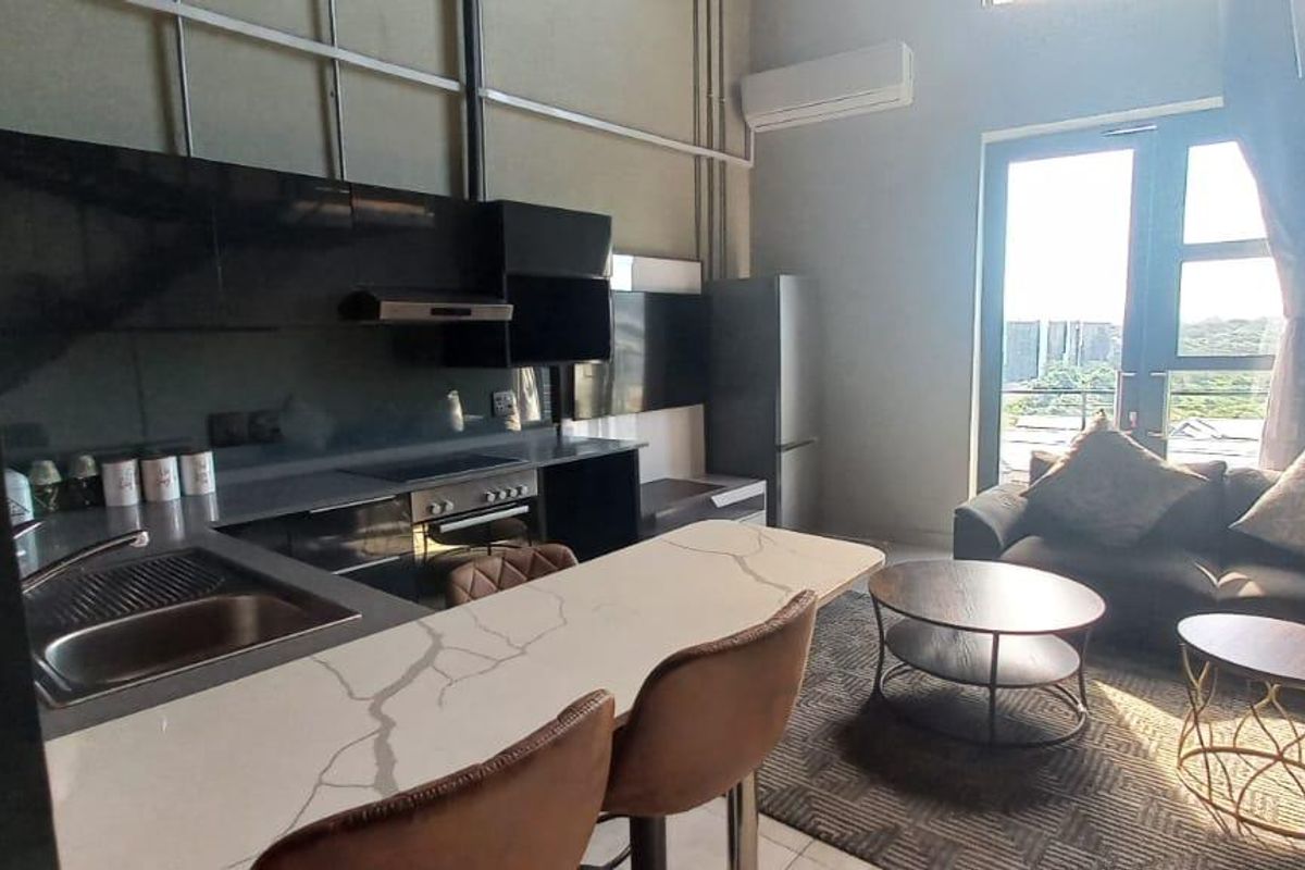 Spacious 2-Bedroom Apartment with Style - Photo 3