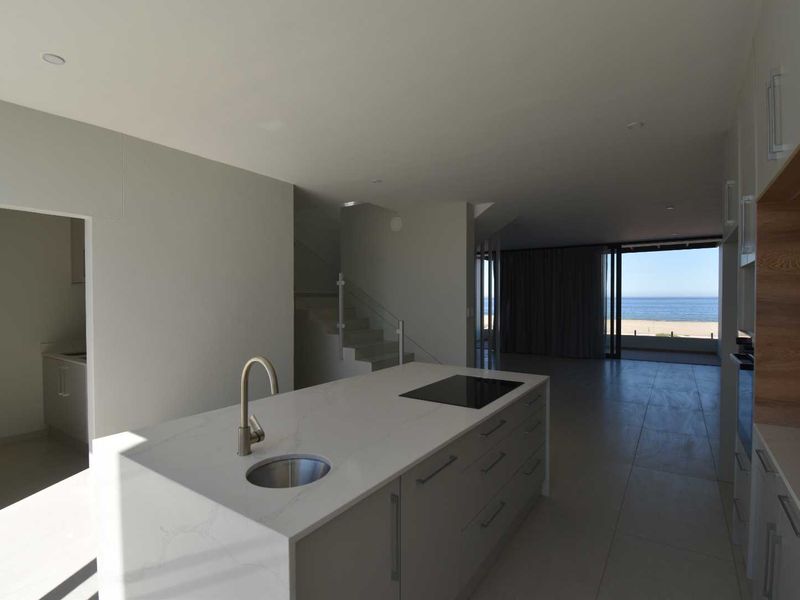 Wake Up to the Waves - Photo 9