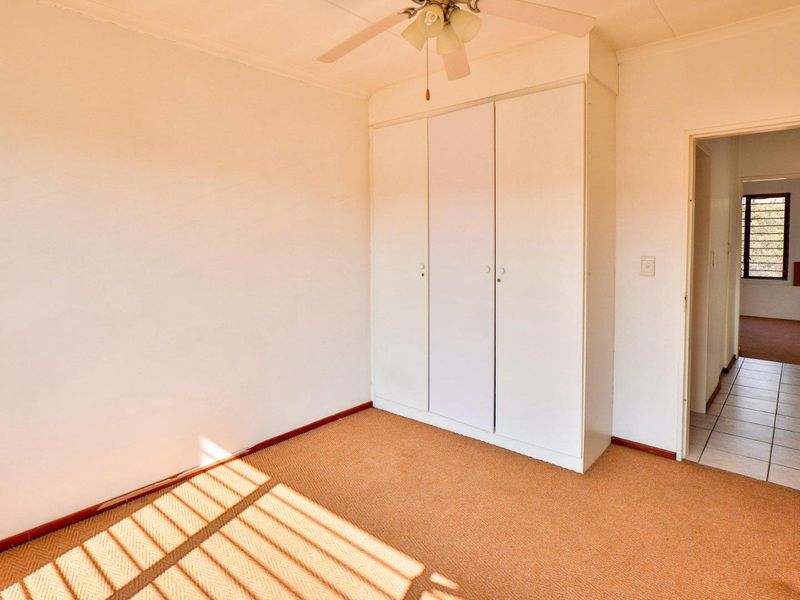 2 Bedroom, 2 Bathroom Apartment in Winchester Hills - Photo 9