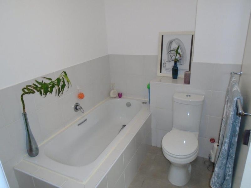 1 Bed 1 Bath Apartment for Sale - Photo 9