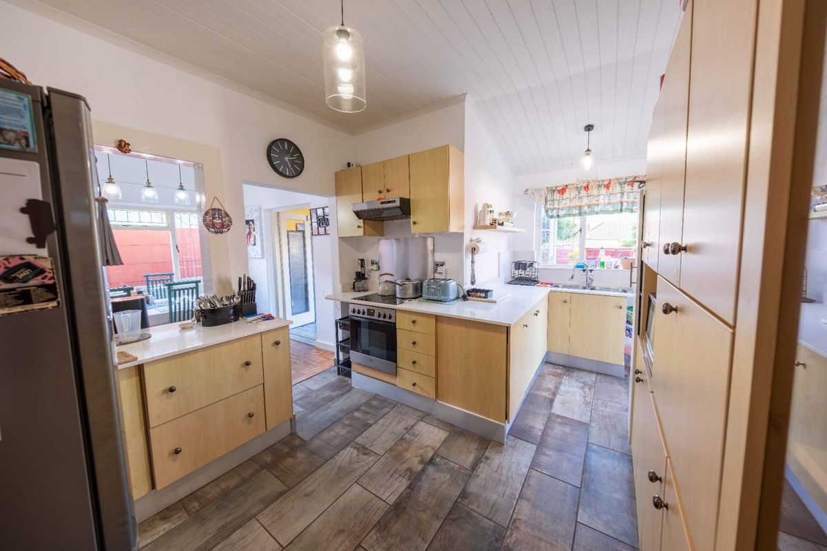 Dual Home Opportunity in the Heart of Fish Hoek - Photo 5