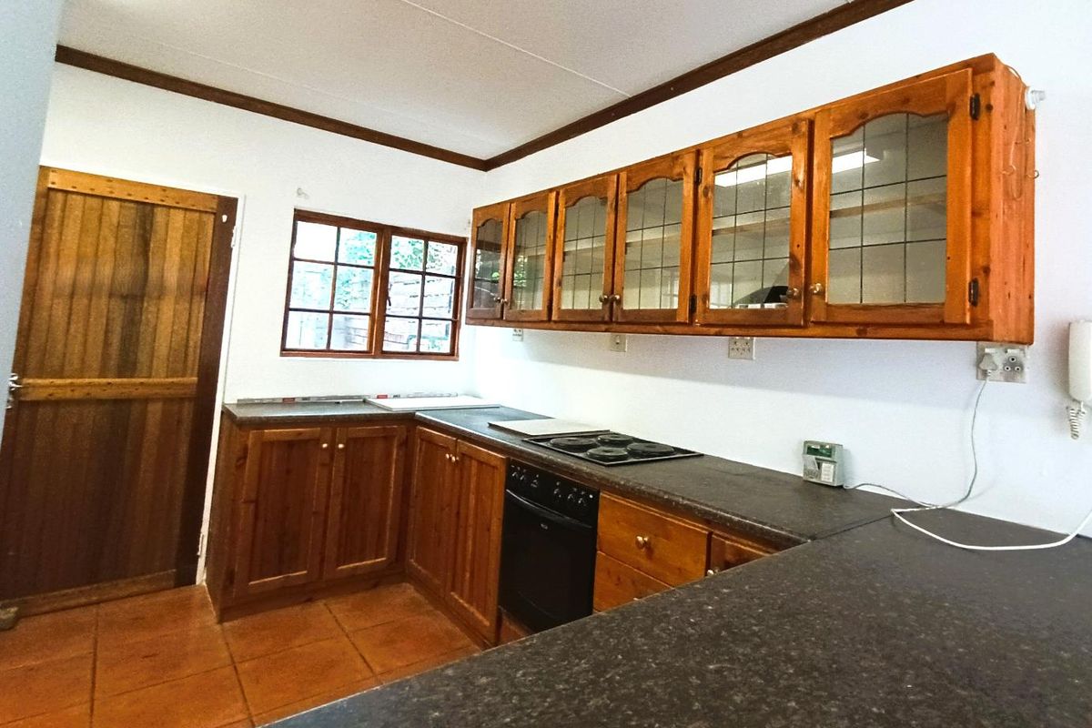 Hidden Duet with a Townhouse Feel — No Levies - Photo 4