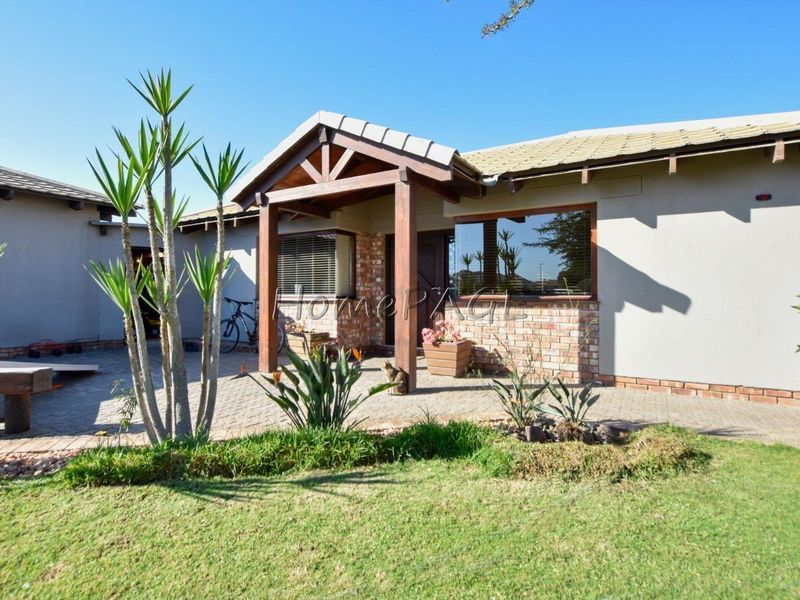 Ext 9, Swakopmund:  BEAUTIFUL 3 Bedr Home is for Sale - Photo 1