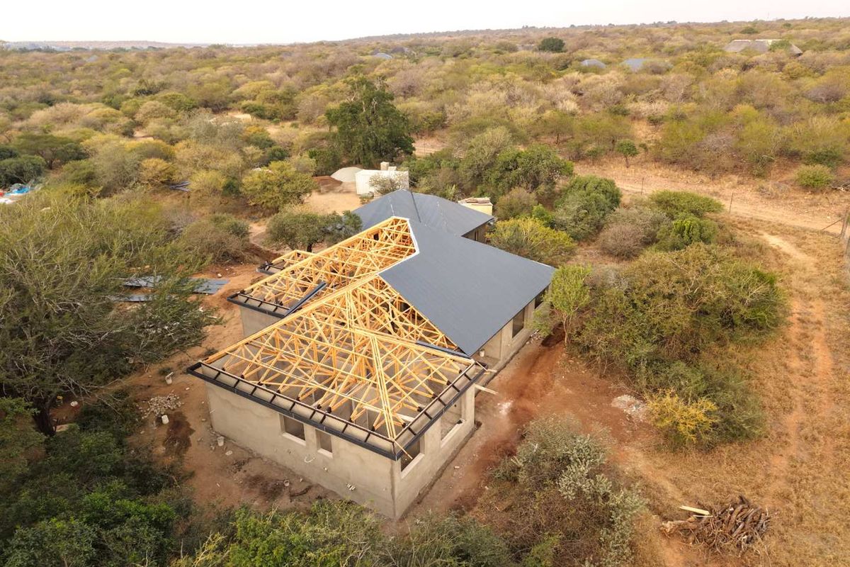 New, 4-Bedroom Family Home – under construction in Blyde Wildlife Estate - Photo 2