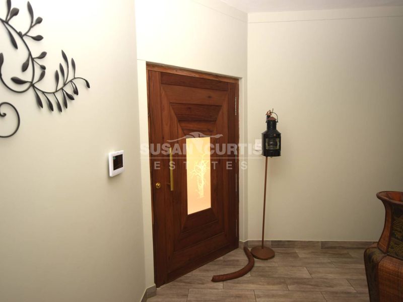 3 BEDROOM HOUSE IN ROSSMUND IS FOR SALE - Photo 6