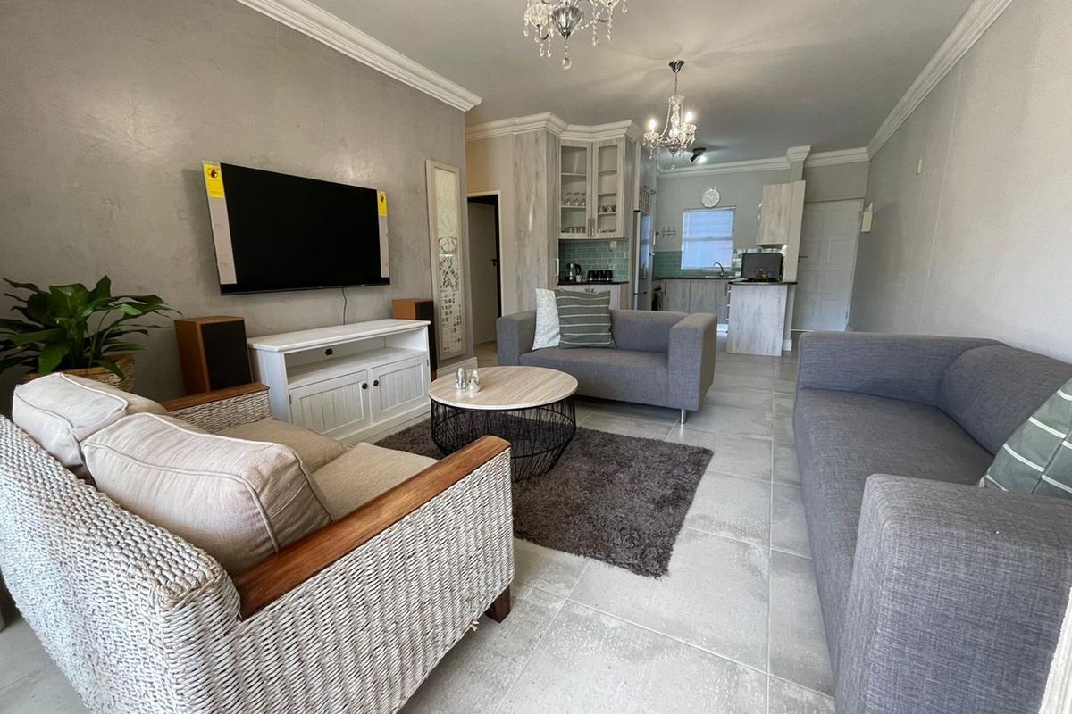 Beautiful Apartment - Photo 4