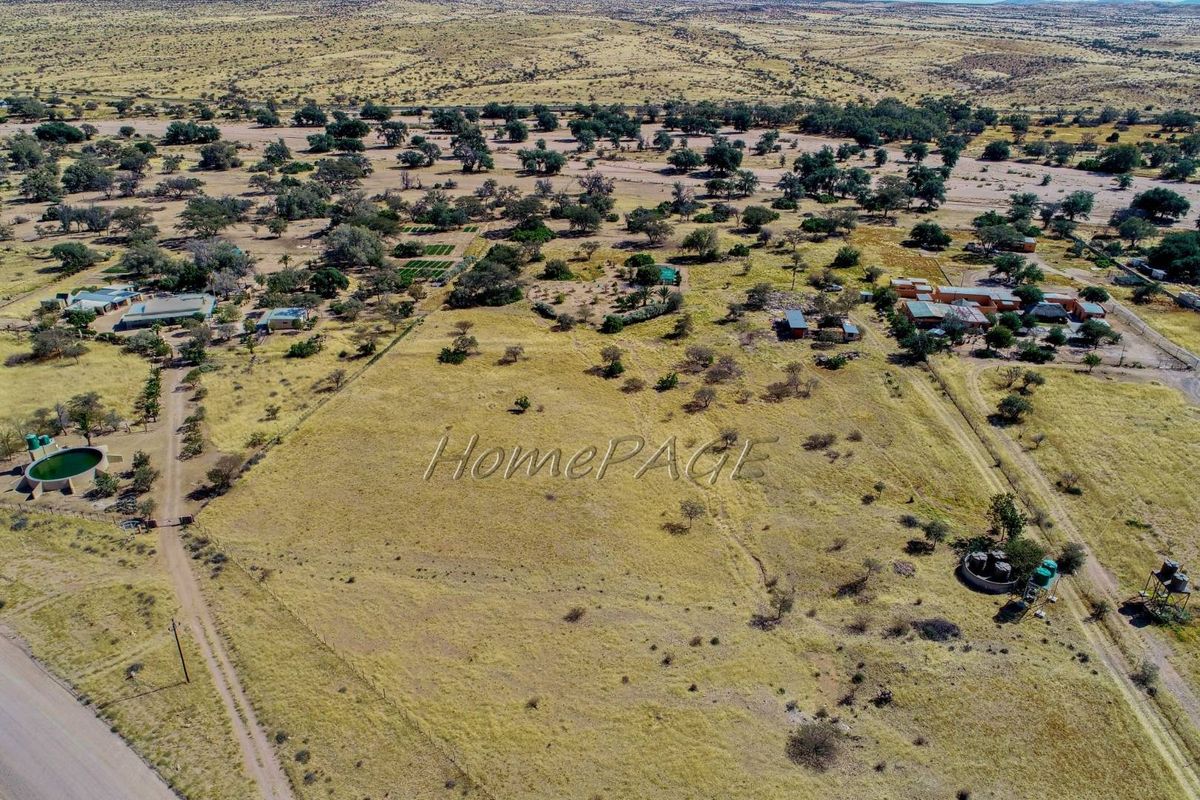 Usakos:  Agricultural plot is for sale - Photo 2