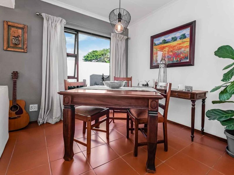 SUNNY SIMPLEX HOME IN POPULAR COMPLEX CENTRALLY LOCATED IN LONEHILL - Photo 4
