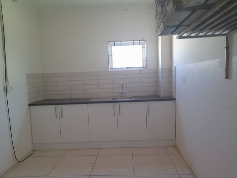 Bussiness premises & flat - Narraville - Photo 2