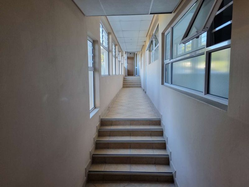 " Luxury & Convenience: See This 1-Bedroom Treasure !!!" - Photo 5