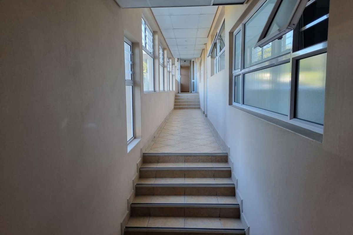 " Luxury & Convenience: See This 1-Bedroom Treasure !!!" - Photo 5