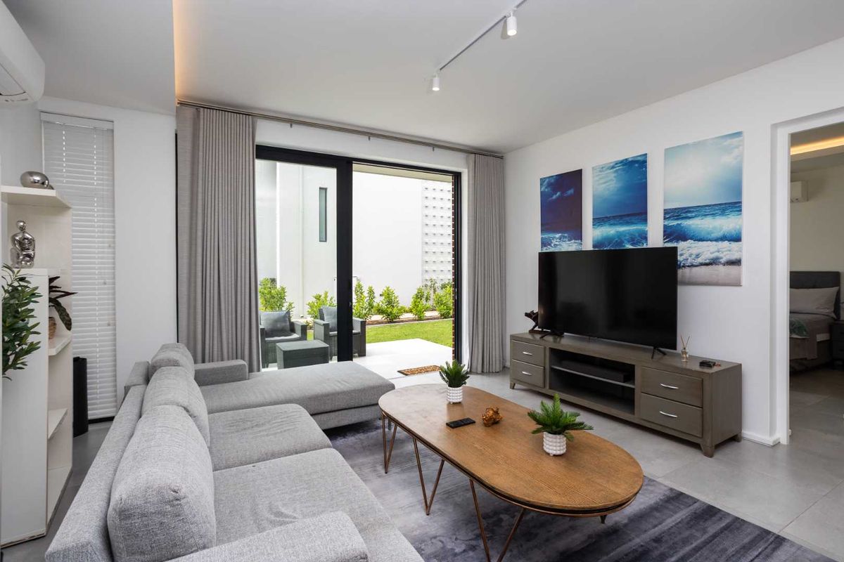 North-Facing Two-Bedroom Apartment in Polo Village II, Val de Vie Estate - Photo 3