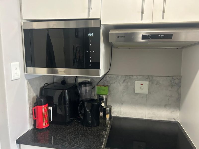 Sparrows@Riverside- 2 Bed , 1 Bath Apartment - Photo 3