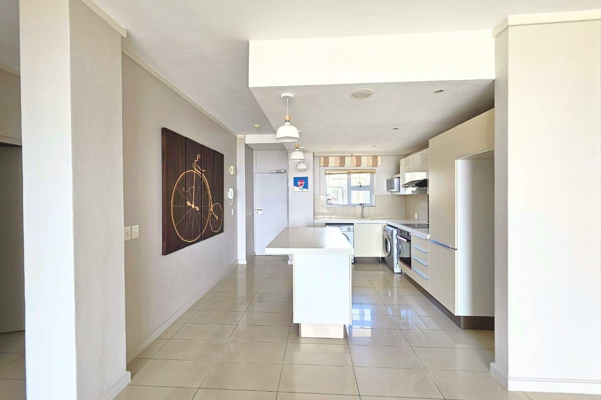 Modern 2-Bedroom Apartment with Stunning Views at Montclare Place - Photo 4