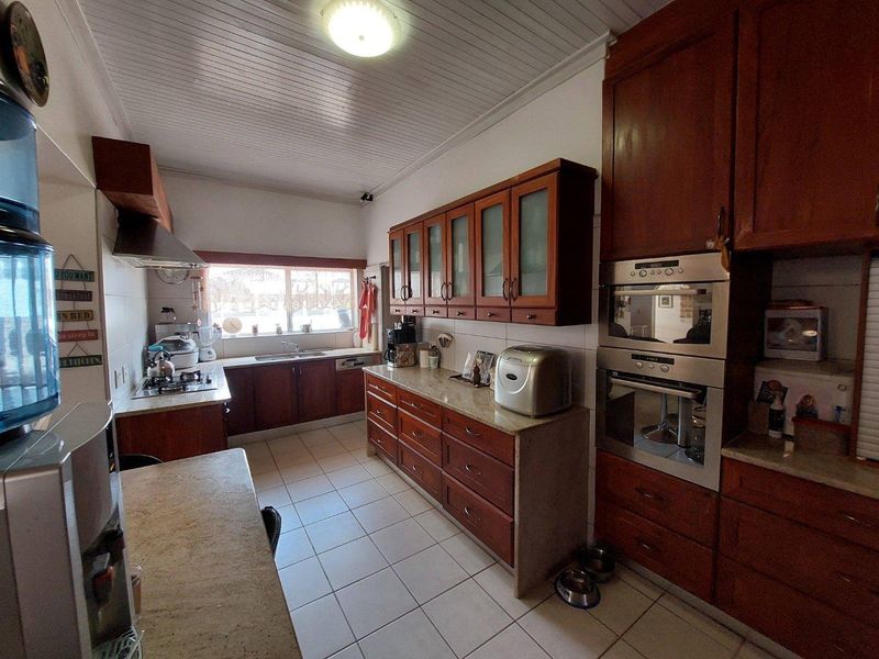 For Sale  Olympia - Freestanding home with flat - Photo 7