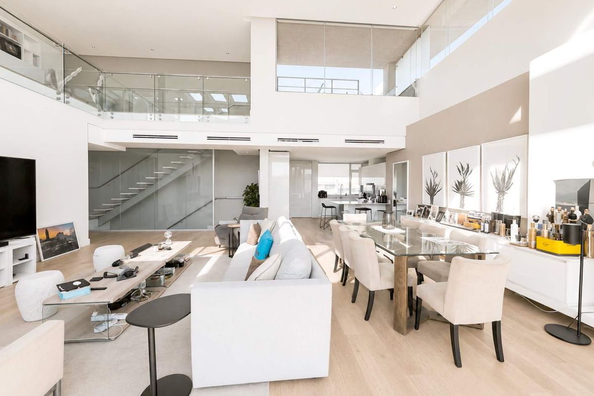 3 Bed Fully Furnished Penthouse for Rent in Sandown - Photo 4