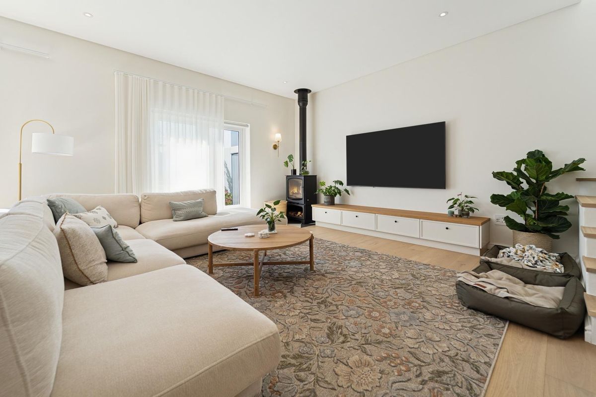 Modern Elegance Meets Effortless Living Brand-New 4-Bedroom Home – in the new Estate, Sandelwood, SandownCape Town HOME STILL TO BE BUILT – VAT INCLUDED / NO TR - Photo 4