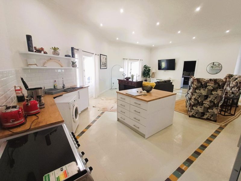 FOR RENT  |  ASSAGAY  |  Queensbridge Estate  |  1 Bedroom Furnished Cottage - Photo 4