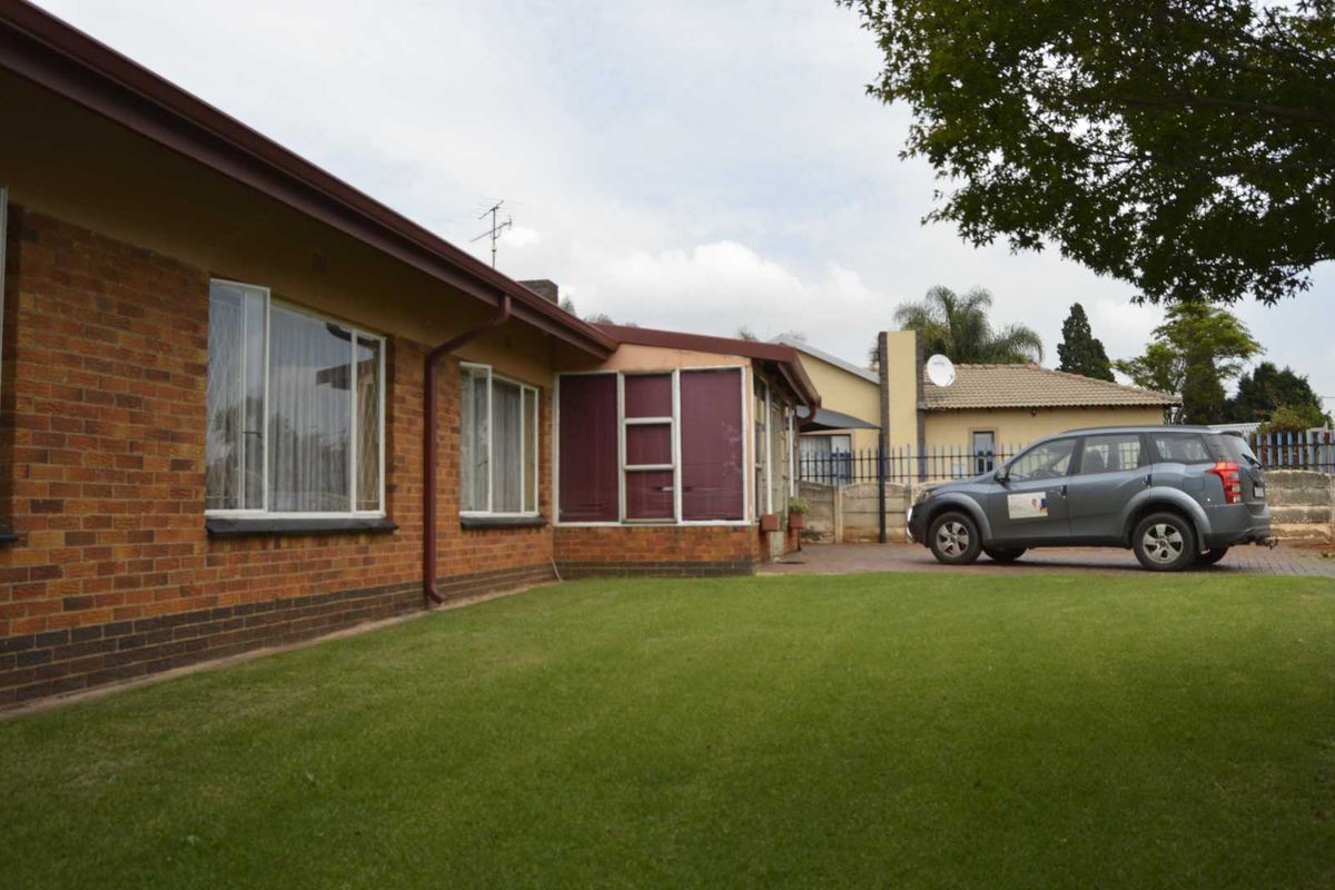 A Story of Home, Happiness, and Opportunity in Birchleigh - Photo 2