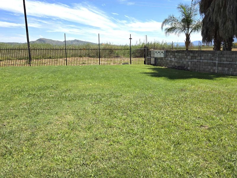 Waterfront Stand in Da Nice Estate - Photo 6