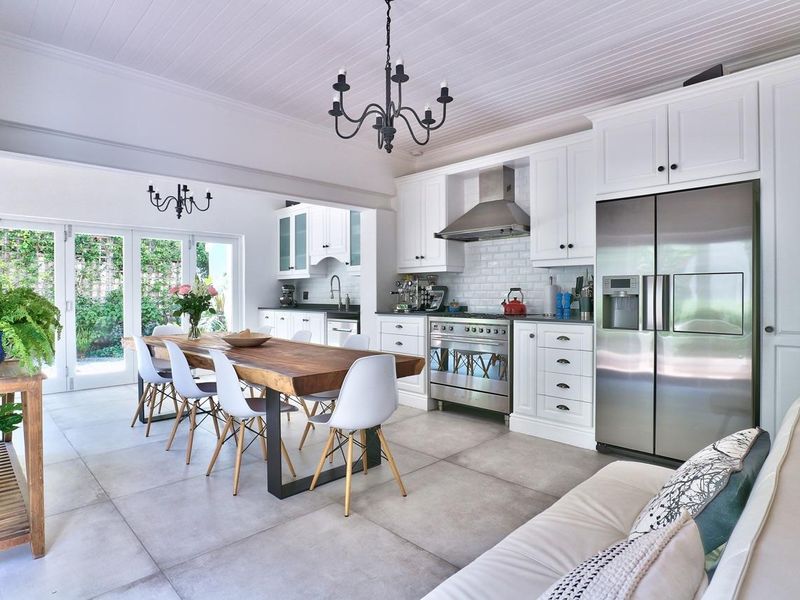 Premium Location Hofmeyr Street Victorian - Photo 2